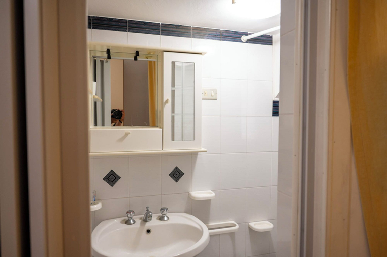 Bathroom 5, Appartamento G&G, Reggio Di Calabria