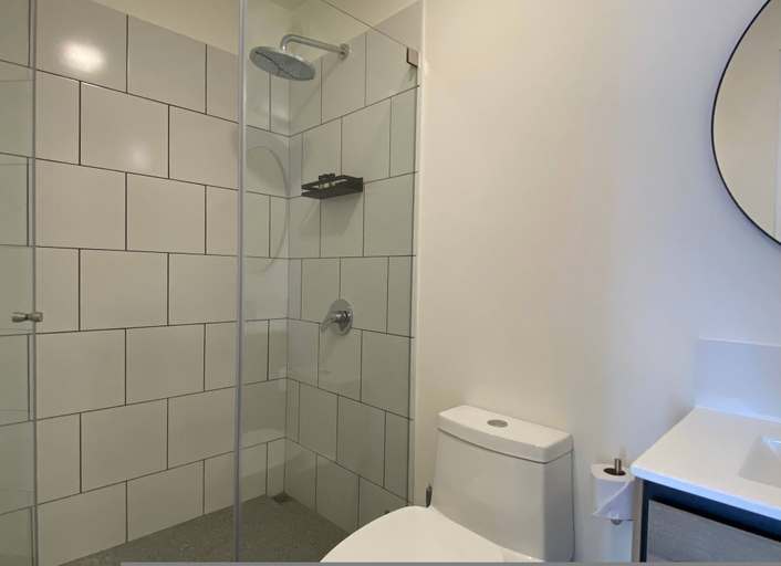 Room 5, w Modern Bright 2BR w Balcony in Miraflores, Lima