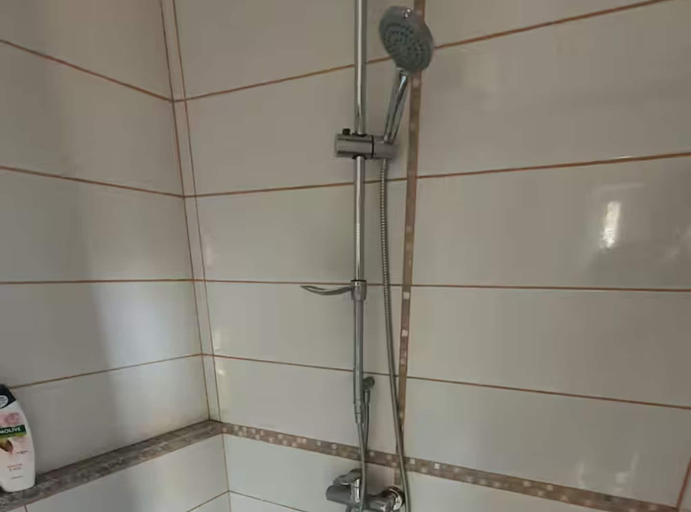 Bathroom, Angel Stay, Drniš