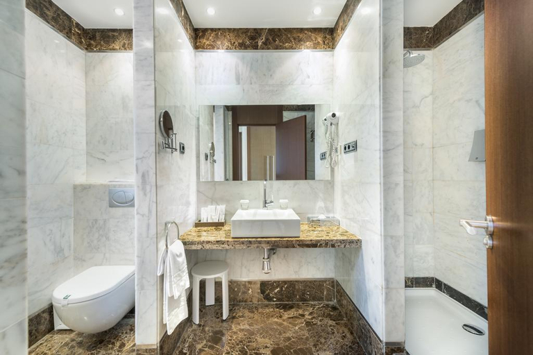 Bathroom 5, Hotel Fuerte El Rompido, Huelva