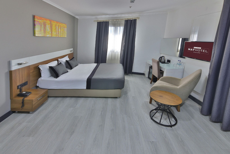 Bedroom 3, BUCA MAT HOTEL BY TAHTALI, Konak