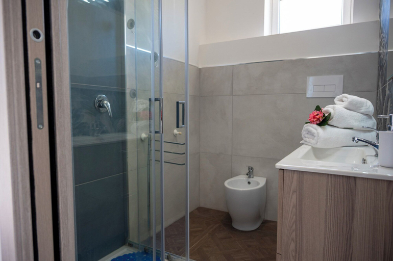Bathroom 4, Villa Verde- Nature Holiday Home, Palermo