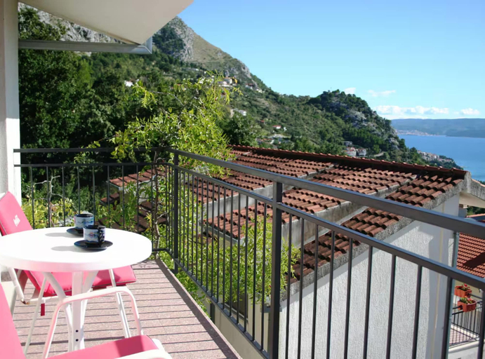 Balcony 3, Apartment Almira, Omiš