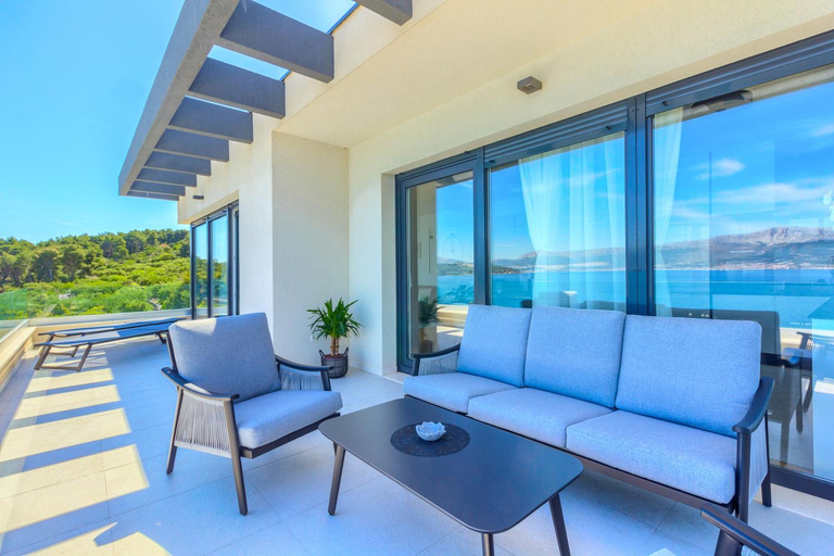 Others 5, Villa A&D, Trogir