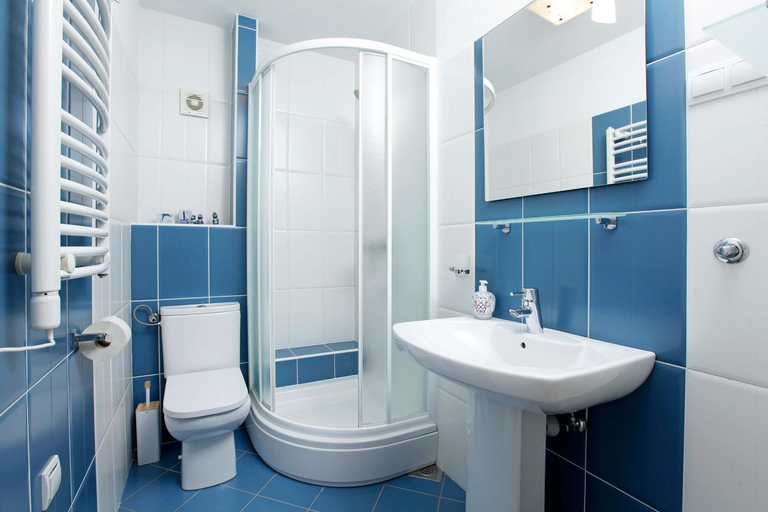 Bathroom 3, Villa Maja, Bol