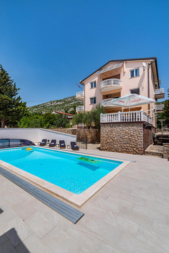 Sport & Beauty 2, Apartments Prkacin, Starigrad
