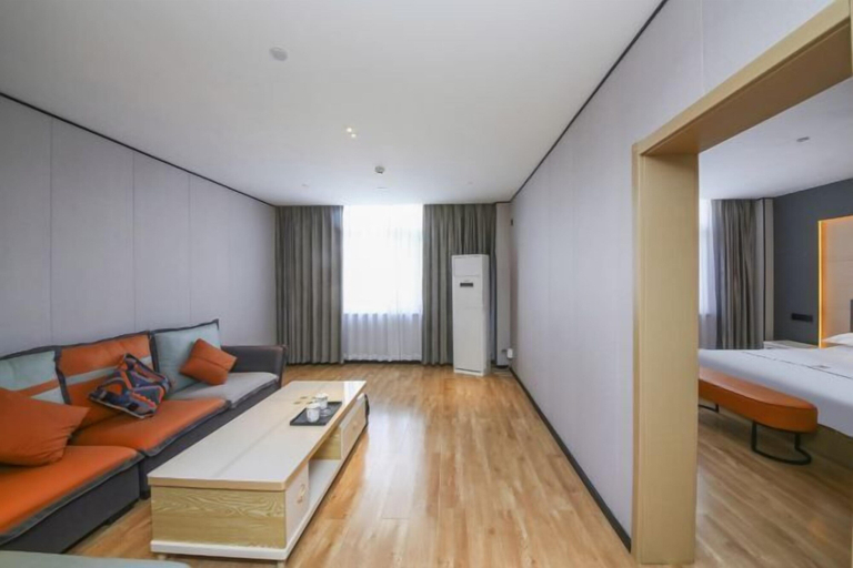 Others 4, Wanjia Zhenxuan Hotel (long distance bus station), Zaozhuang