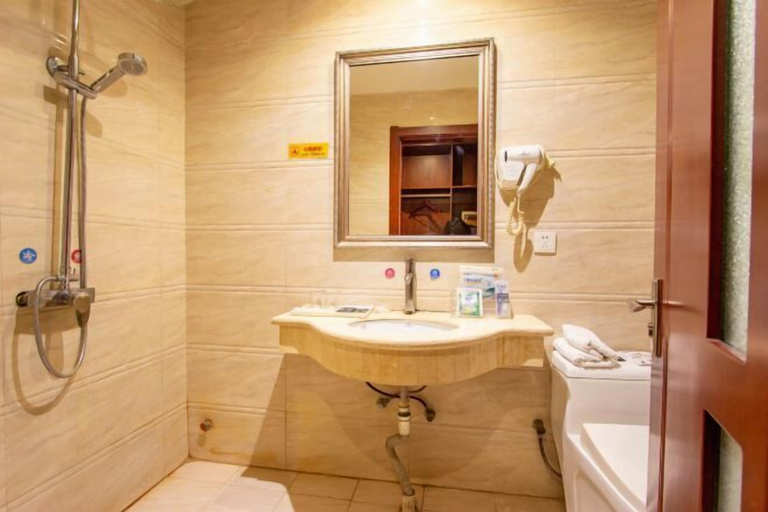 Bathroom 4, Grand Mercure Taihang Hotel, Xinxiang