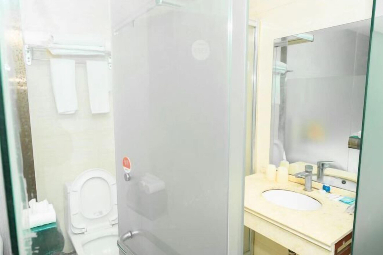 Bathroom 3, Zhongtai Express Hotel, Bengbu