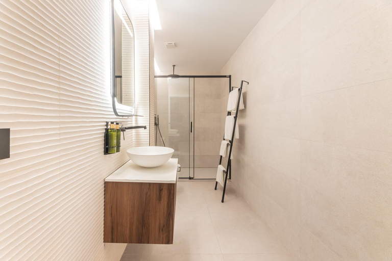 Bathroom 3, Guastavino by Alma Suites, Valencia