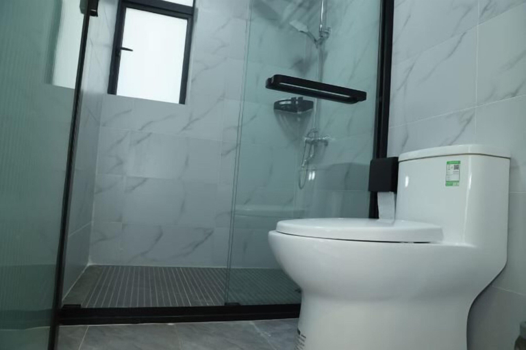 Bathroom 2, Seabreeze Inn, Shenzhen