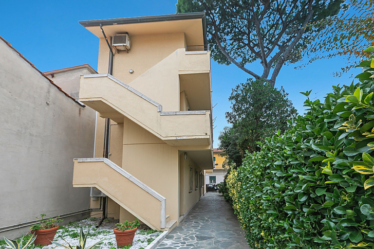 Room 5, Mare Sorriso 900m From Sea, Lucca
