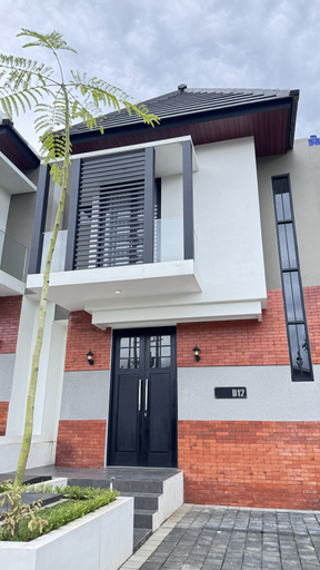 Exterior, Wisteria Villa 4BR Private Pool, Malang
