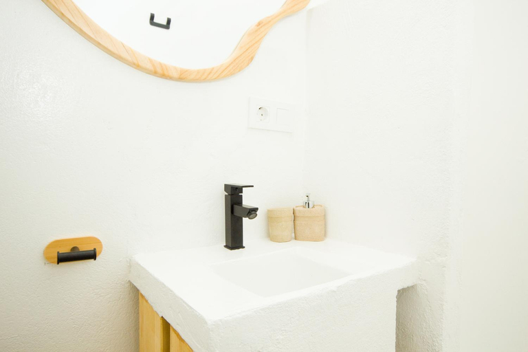Bathroom 2, El Charco Lofts - By AZ Rentals, Las Palmas