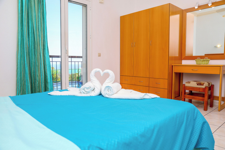 Bedroom 3, Villa Mitzelos, Thessaly