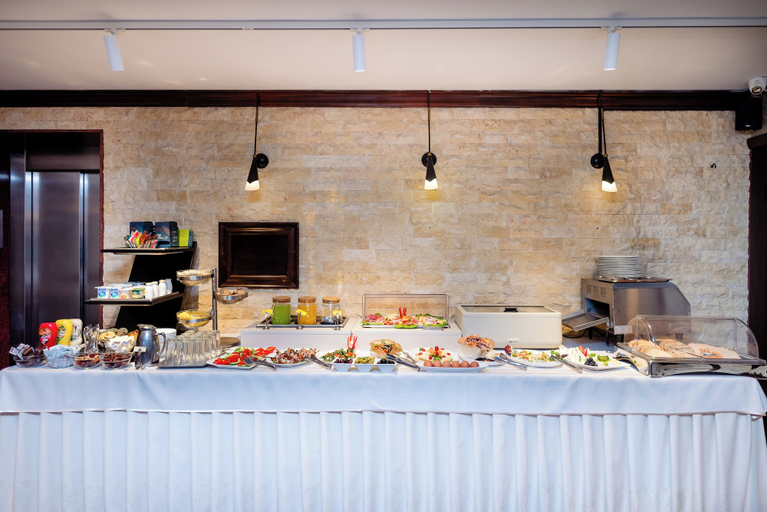 Food & Drinks 4, Hotel Acapulco, Ploiesti