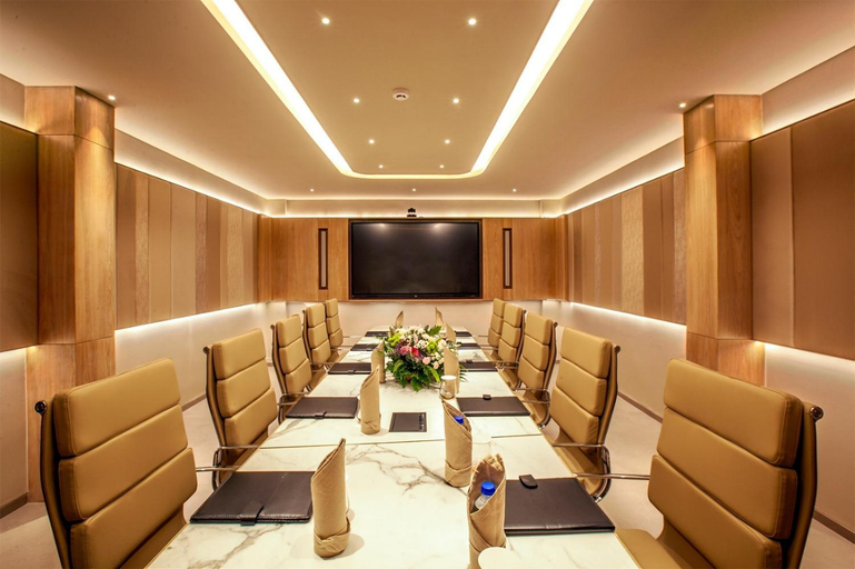 2, Purple Elephant Luxury Business Hotel, Ernakulam