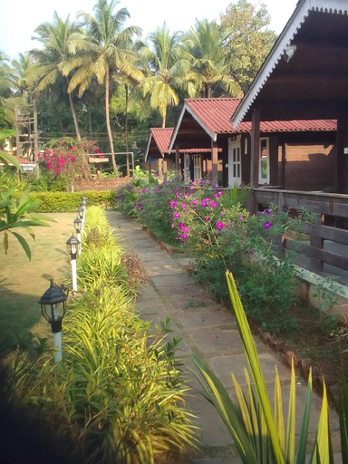 Others 4, B R Cottages, South Goa