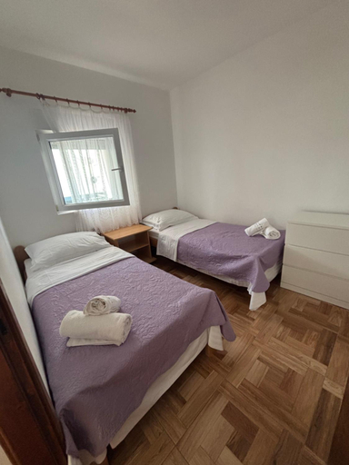 Bedroom 2, Apartman Hana&Tesa, Vir