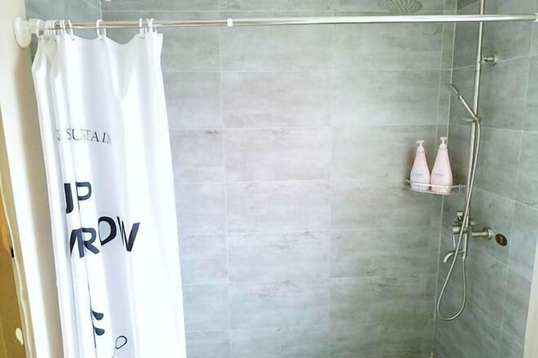 Bathroom 4, Moon Palace Hotel Huizhou, Huizhou