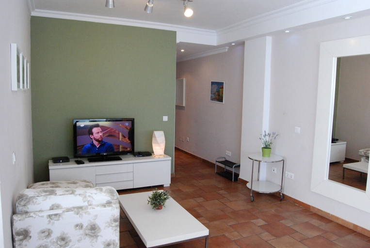 Living room 5, Carabeo 24 Apartment by Casasol, Málaga