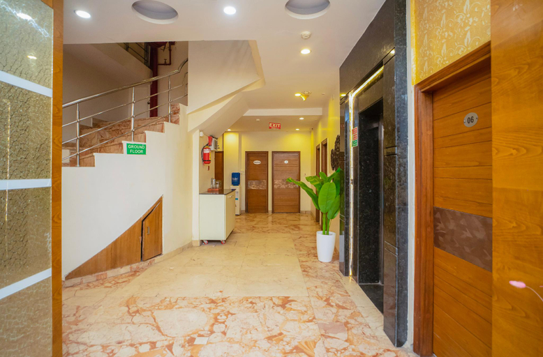 Public Area 3, Hotel Golden Oasis Delhi, Delhi