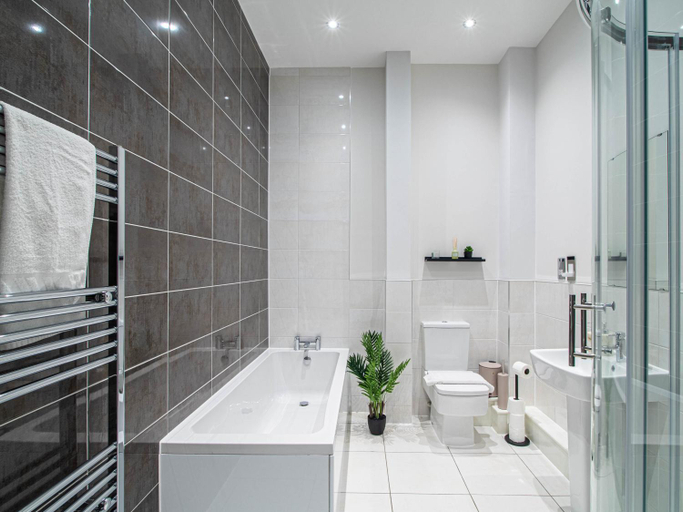 Bathroom 4, Leeds Dock Apartment, Leeds