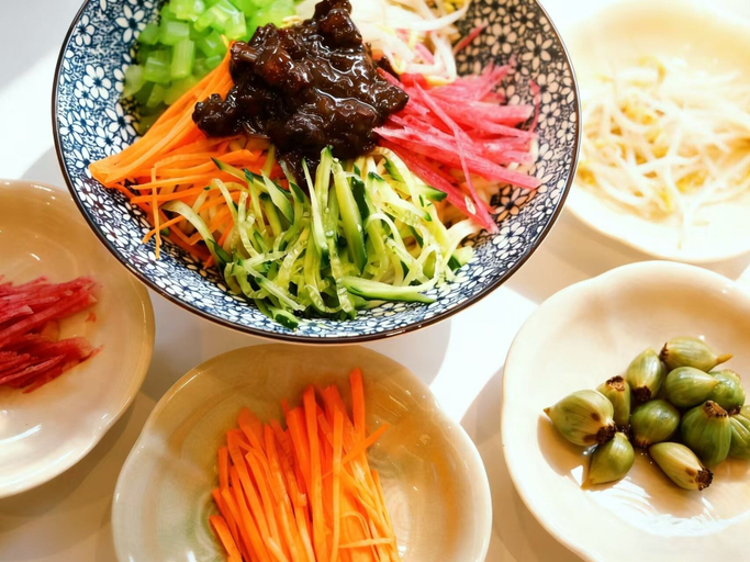 In-room dining 4, Liuli Tile Courtyard Hotel Houhai Tian Anmen Wangfujing, Beijing