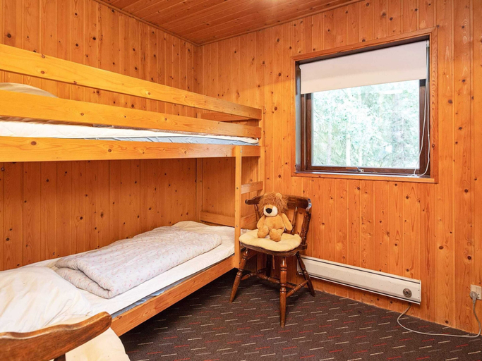 Bedroom 2, 6 Person Holiday Home in Rodby, Lolland