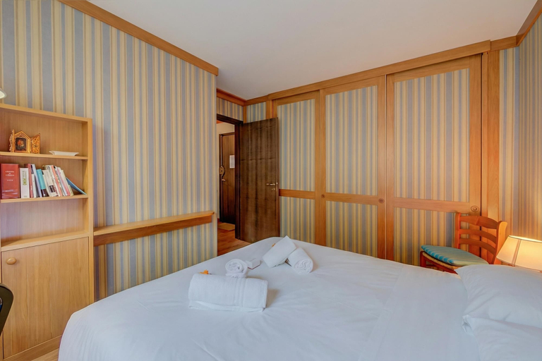 Room 4, Appartamento Alpetta 37 Ski In - Ski Out, Torino