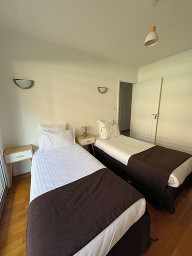 Bedroom 3, Cit'hotel Chris'tel Hotel, Haute-Loire