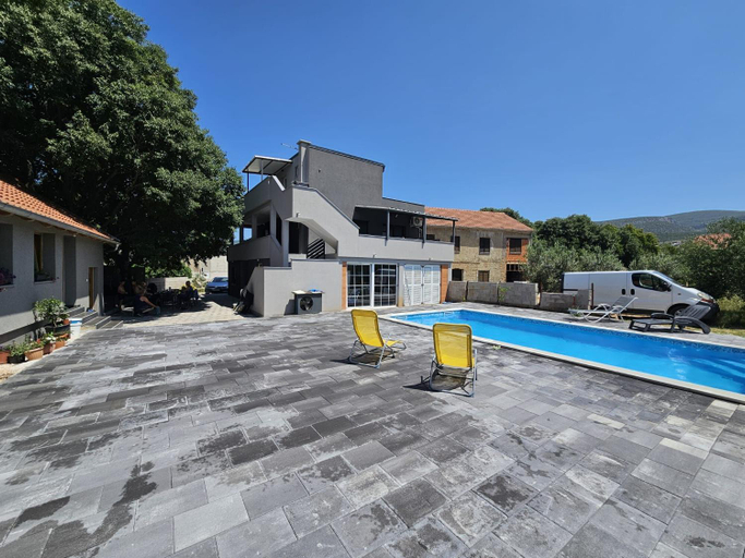 Facilities 3, Apartments Relax, Obrovac