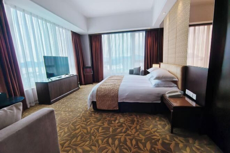 Bedroom 3, Peninsula Hotel, Ningbo