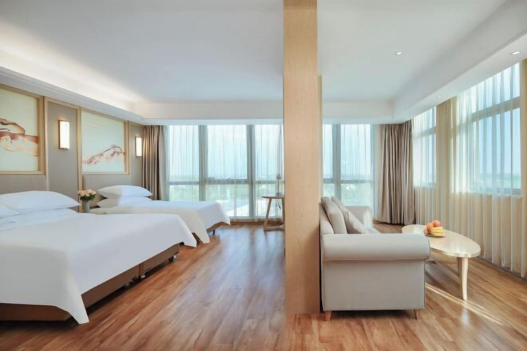 Bedroom 5, Vienna International Hotel, Nantong