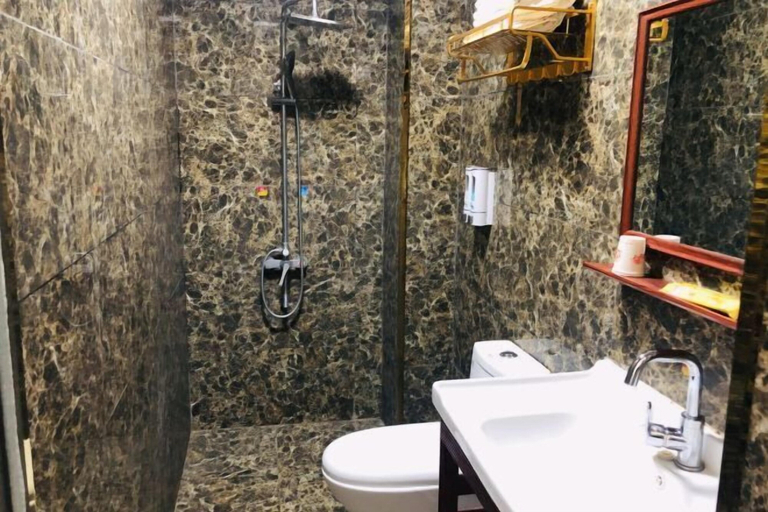 Bathroom 3, Chuxiong Xuxin Inn, Chuxiong Yi