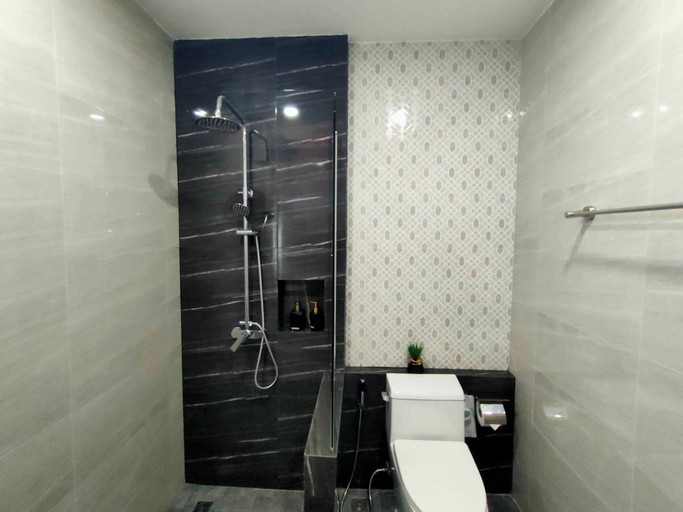 Bathroom 3, Jitvirat Pool Villa, Pulau Phuket