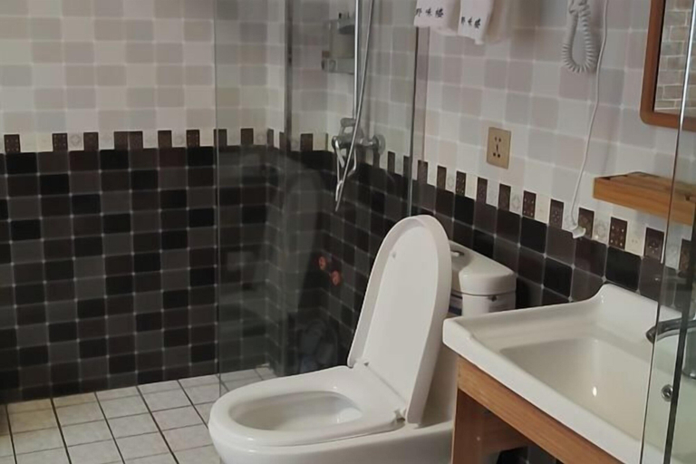 Bathroom 2, Damingshan Juxianlou Homestay, Hangzhou
