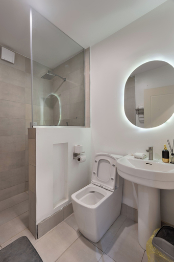 Bathroom 5, Aima Apartments, Eti-Osa