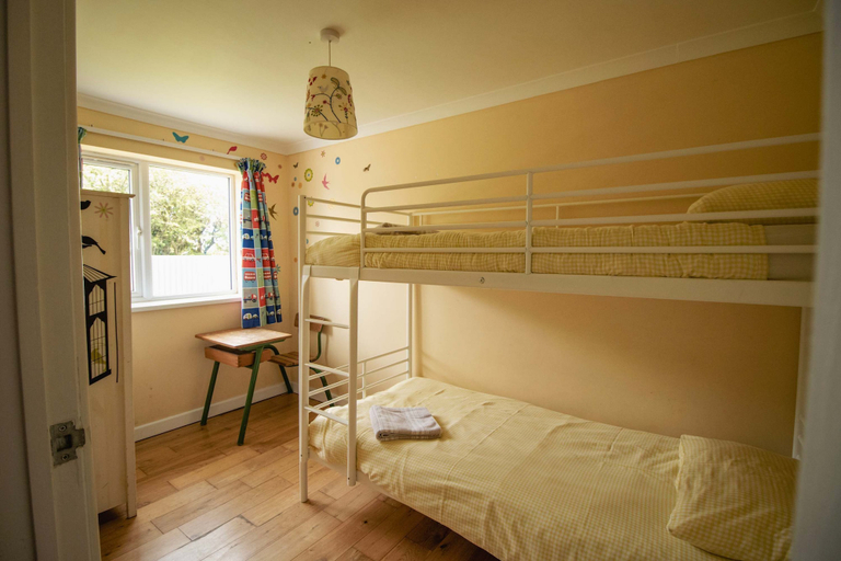 Room 2, Spacious Home Near Porthtowan Beach, Cornwall