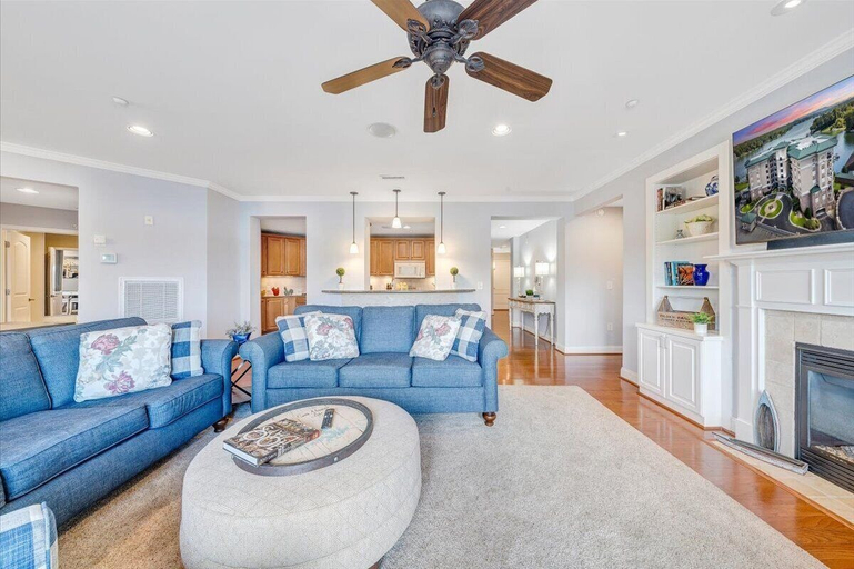 Living area 5, Lake Stardust - Condo With Pool ! Pet Friendly, Franklin