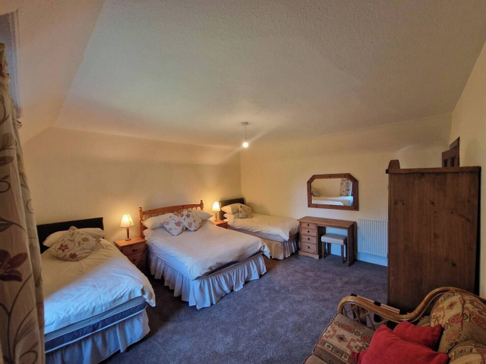 Bedroom 2, Newmill Farm, Perthshire and Kinross