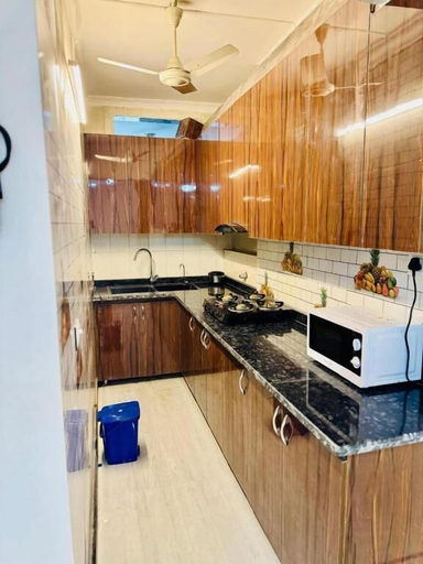 Private kitchen 2, Fortune Home Service Apartment 1BHK E-30, Delhi