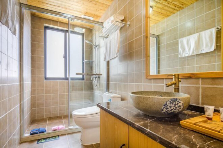 Bathroom 4, Tingxi, Huzhou
