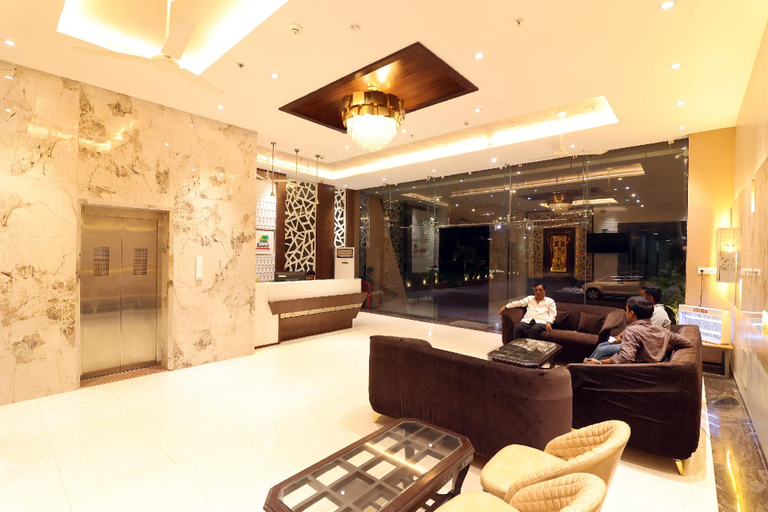 Public Area, Topline Resort, Dhule, Dhule