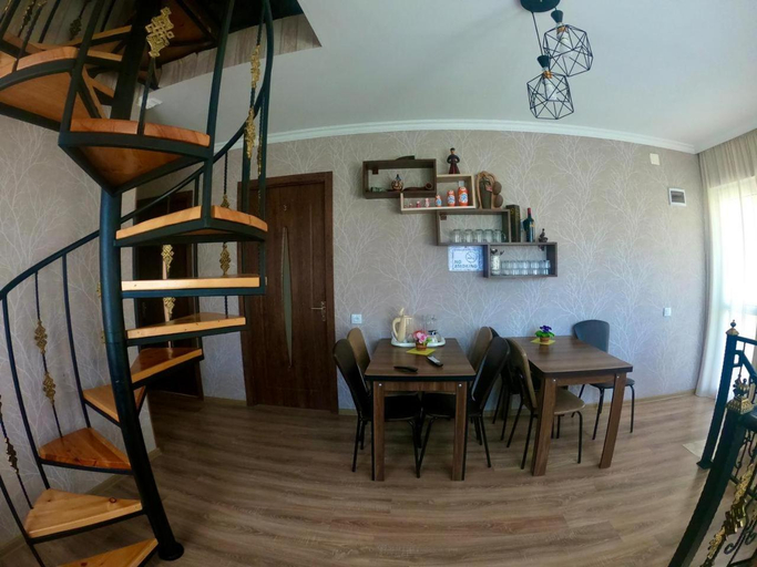 Others 5, Kazbegi Inn, Kazbegi
