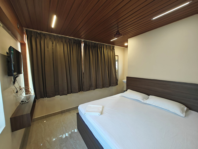 Room 2, Ragha Residency, Kancheepuram