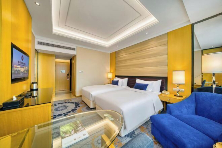 Bedroom 2, Cixi Hangzhou Bay International Hotel, Ningbo