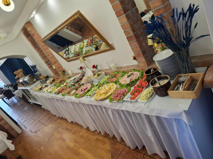 Food & Drinks 4, Willa Stach, Słupsk