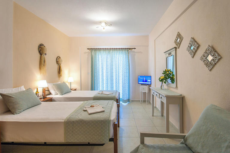 Room 2, SYRAINA STUDIOS, Thessaly
