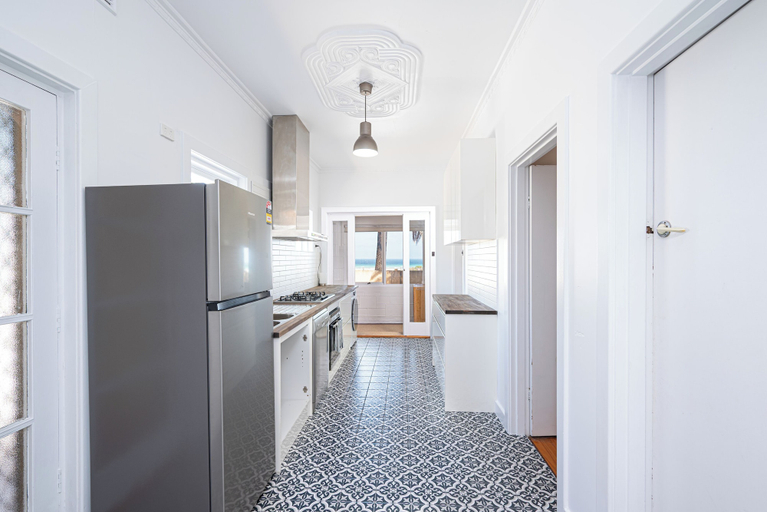 Private kitchen 2, The Largs Lookout - Modern Apartment, Adelaide